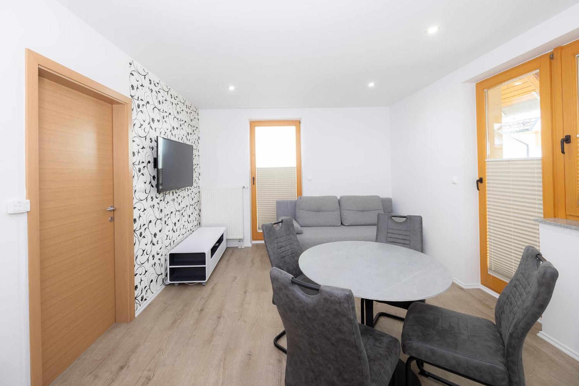 Apartment Arnika Kranjska Gora Ngoại thất bức ảnh